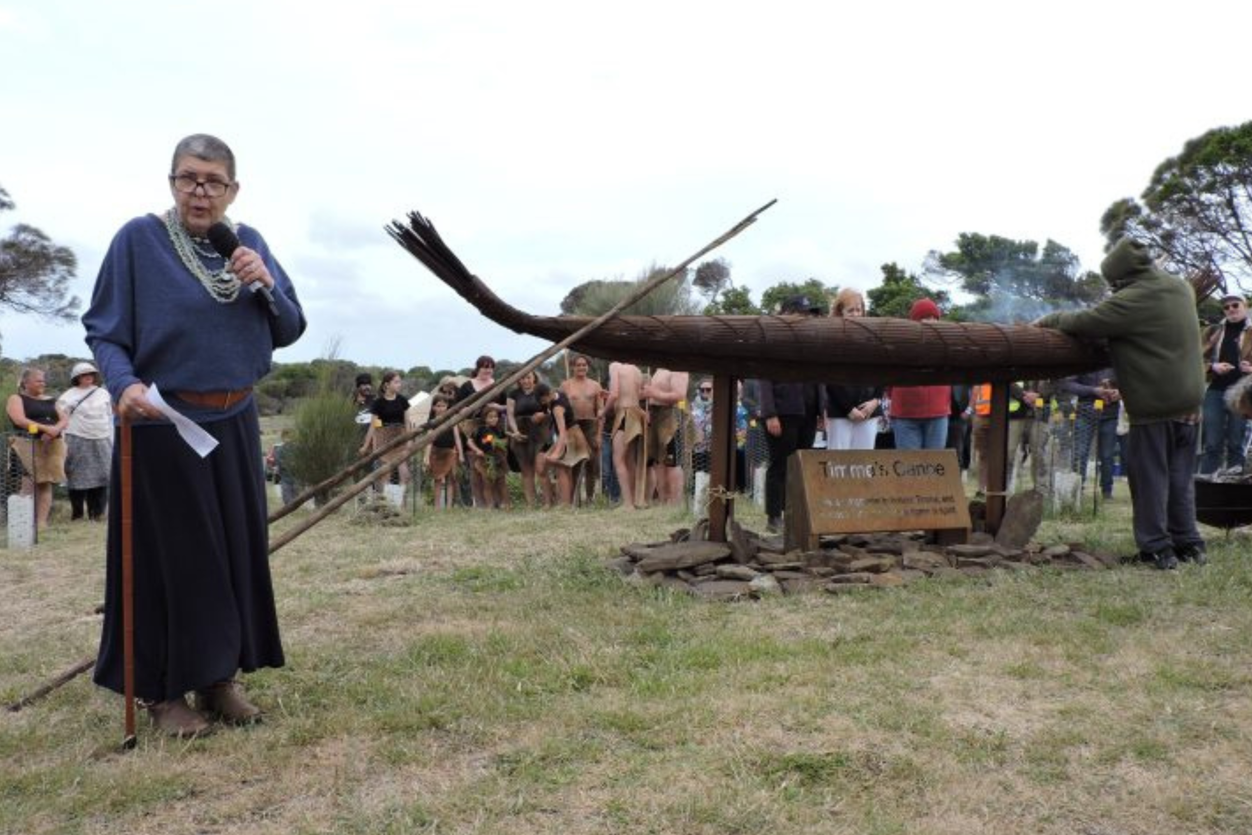 Aboriginal Elder Unlce Timme's Canoe ceremony