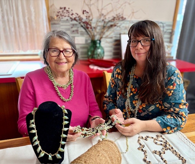 Jo-and-Pasty Jo Cameron and Aunty Patsy Cameron